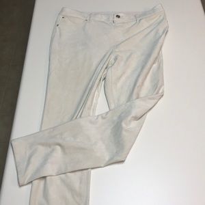 Gorgeous and elegant suede like creamy jeans